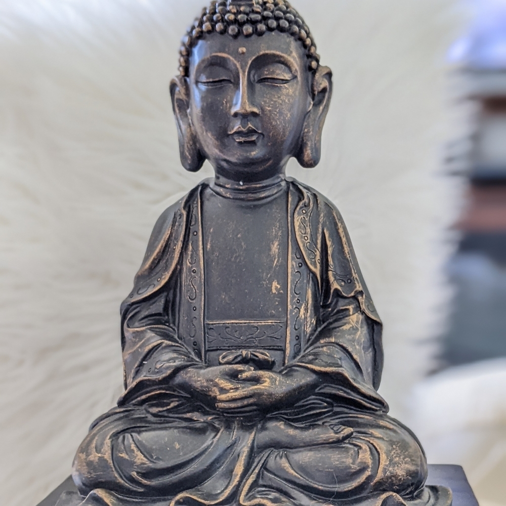 Buddha Statue Decor